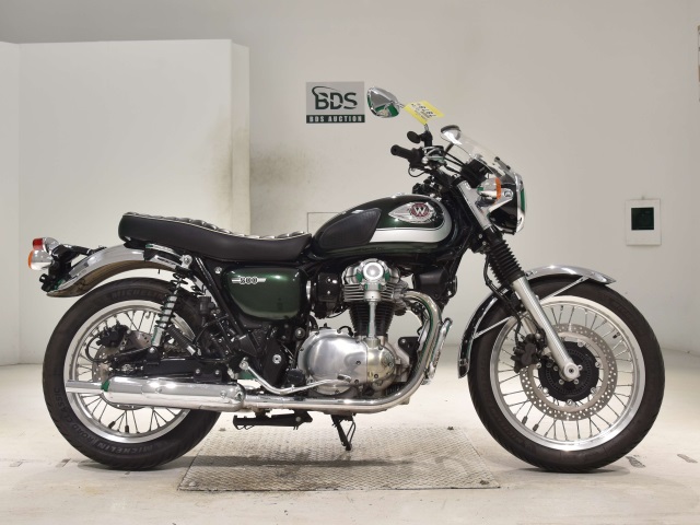 Kawasaki W800