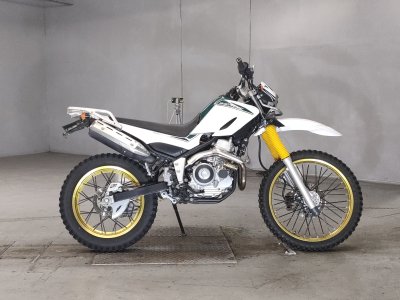 Yamaha SEROW XT250