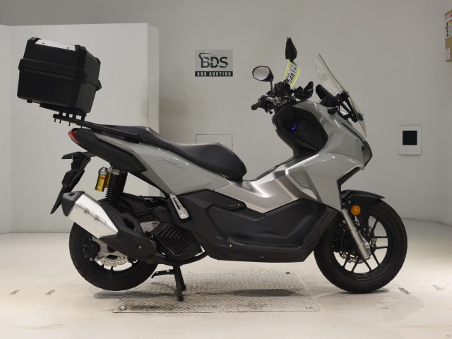 Honda ADV 160