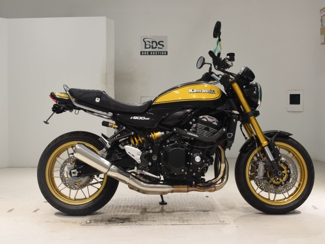 Kawasaki Z900RS SE