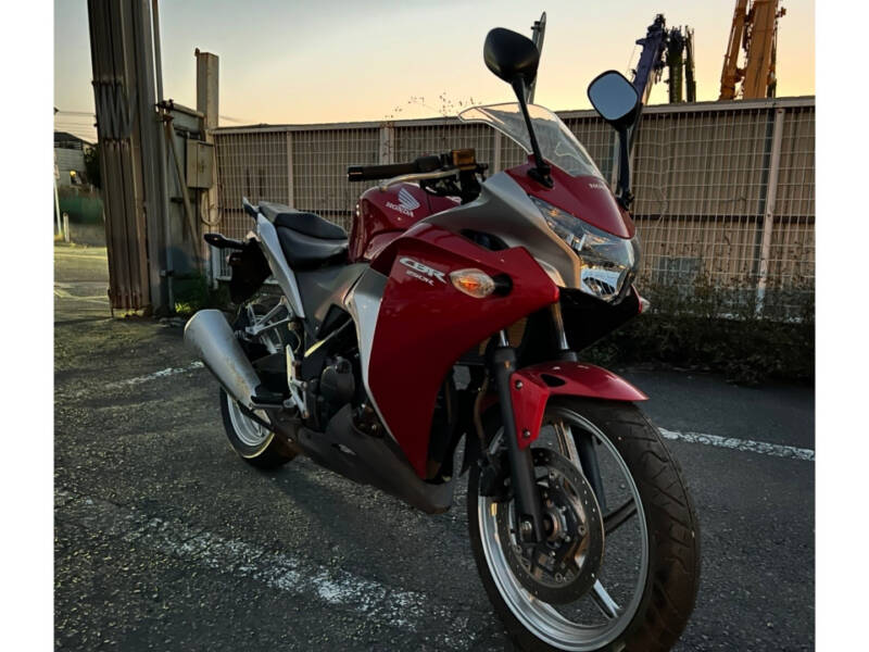 Honda CBR250R