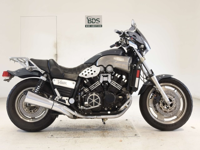 Yamaha V-MAX1200