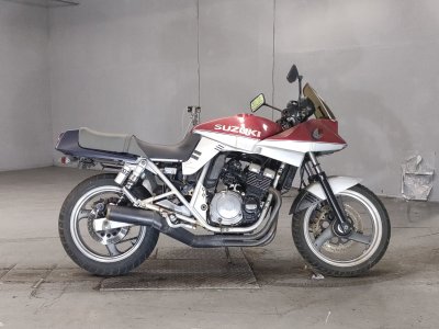 Suzuki GSX250S KATANA