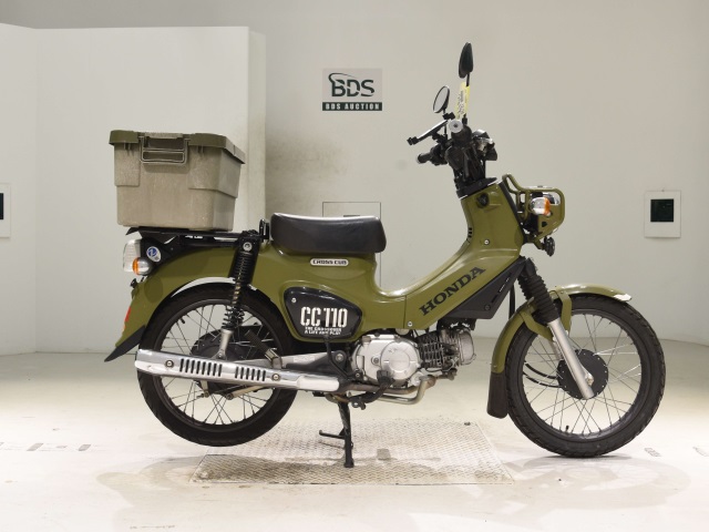 Honda CROSS CUB 110-2