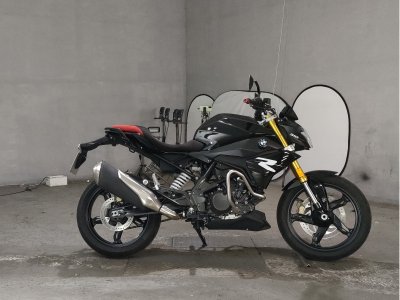 BMW G310R
