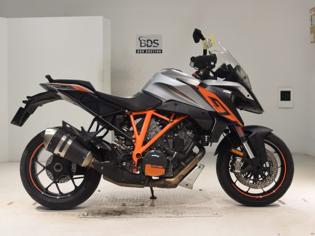KTM 1290 SUPERDUKE GT