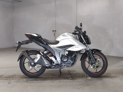 Suzuki GIXXER150