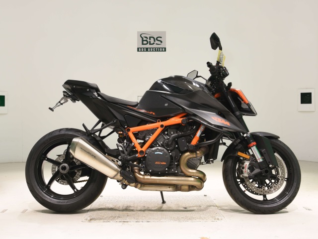 KTM 1290 SUPERDUKE R