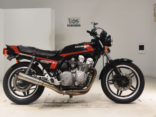 Honda CB750SF