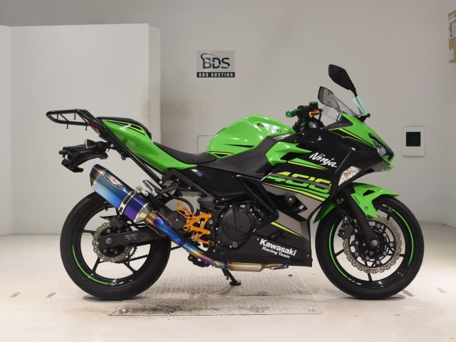 Kawasaki NINJA400