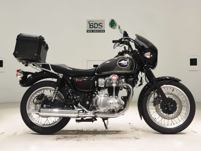 Kawasaki W800