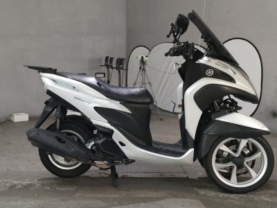 Yamaha TRICITY 125