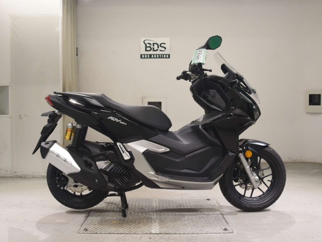 Honda ADV 160
