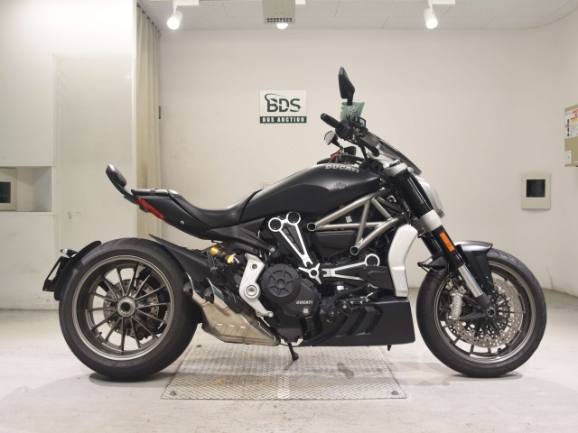 Ducati X DIAVEL