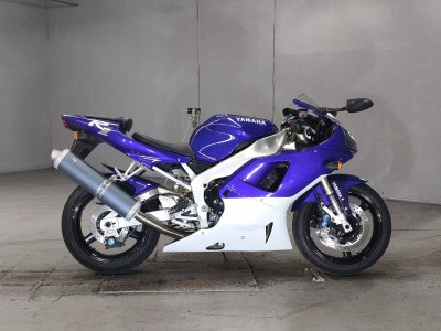 Yamaha YZF-R1
