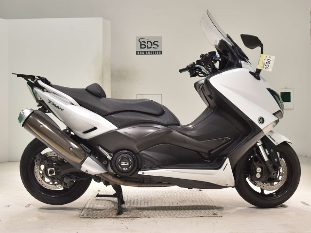 Yamaha T-MAX530