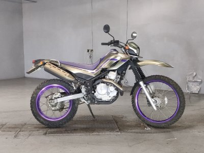 Yamaha SEROW XT250
