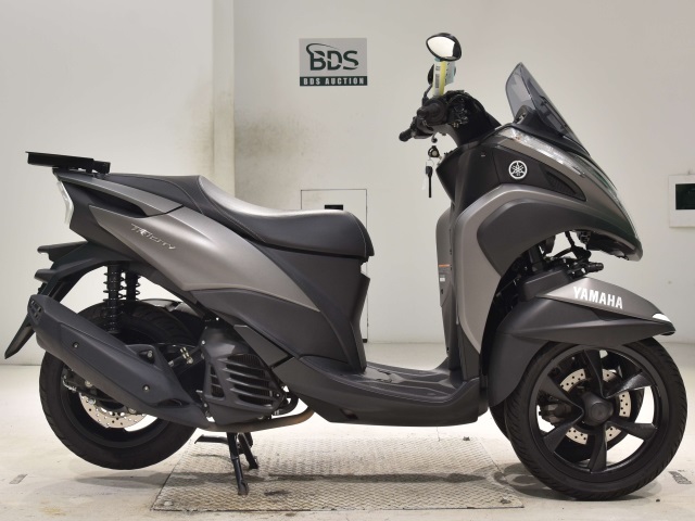 Yamaha TRICITY 125