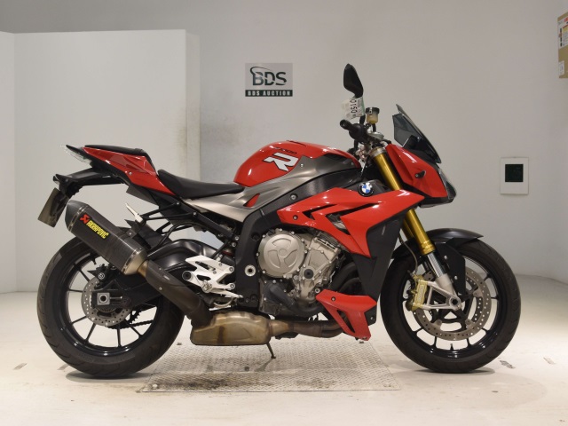 BMW S1000R