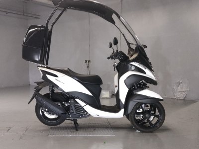 Yamaha TRICITY 125