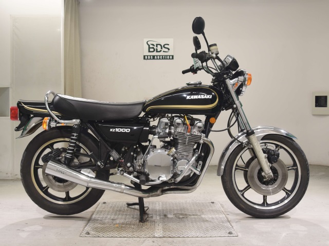 Kawasaki Z1000