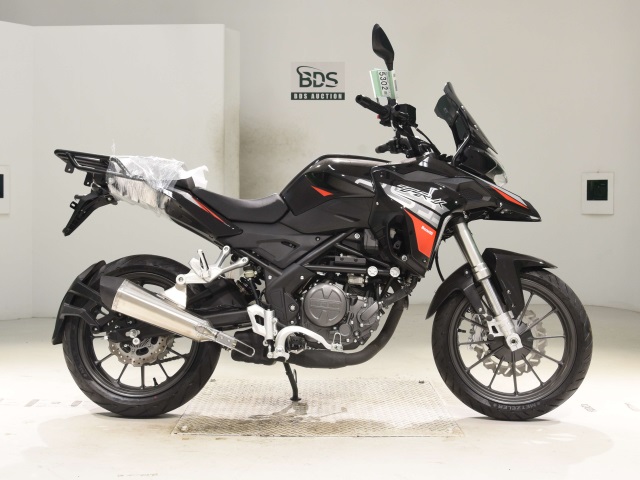 Benelli TRK251