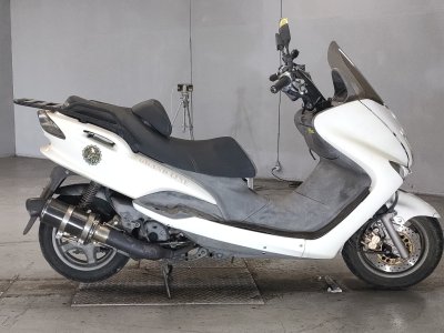 Yamaha MAJESTY 125