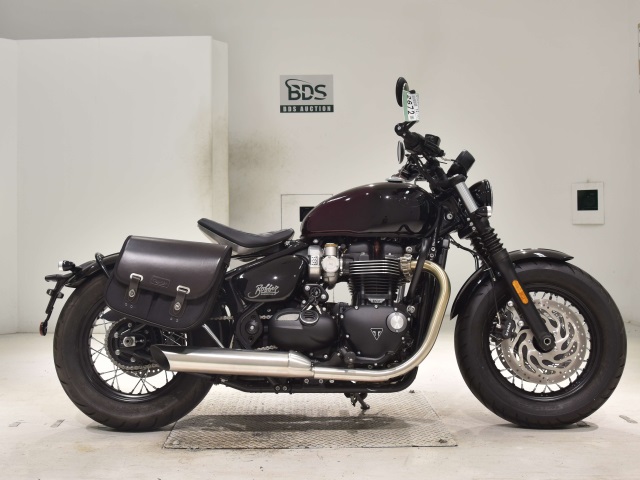Triumph BONNEVILLE BOBBER