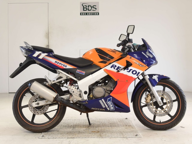 Honda CBR150R