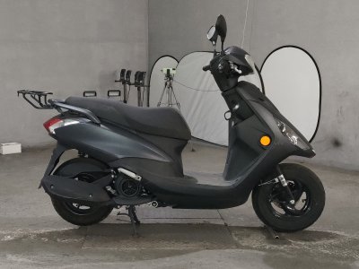 Yamaha AXIS Z