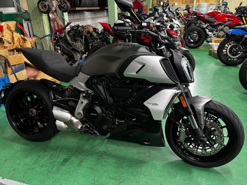 Ducati DIAVEL 1260