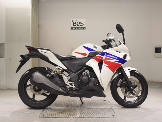 Honda CBR250R