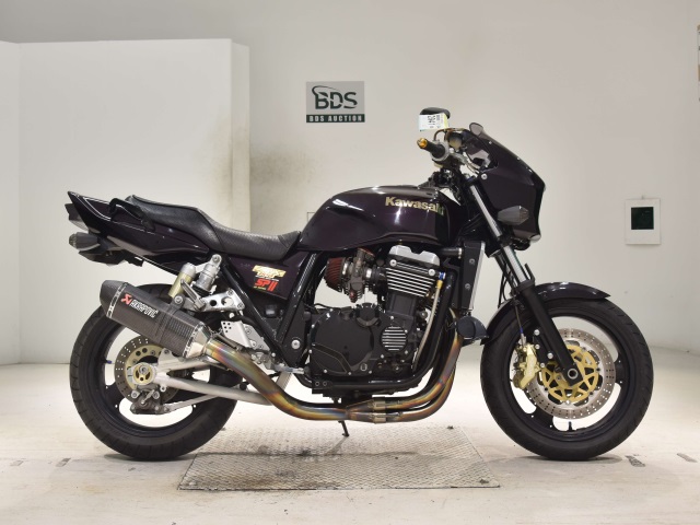 Kawasaki ZRX1100