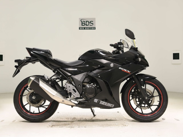 Suzuki GSX250R
