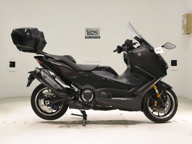 Yamaha T-MAX560