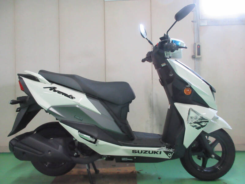 Suzuki AVENIS125