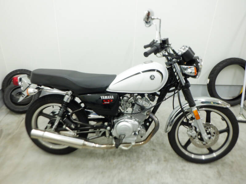 Yamaha YB125SP