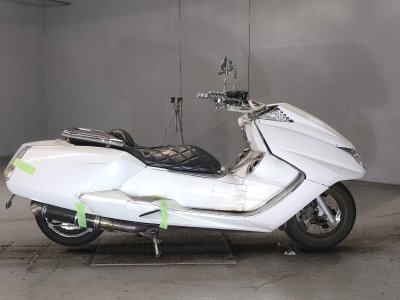 Yamaha MAGZAM