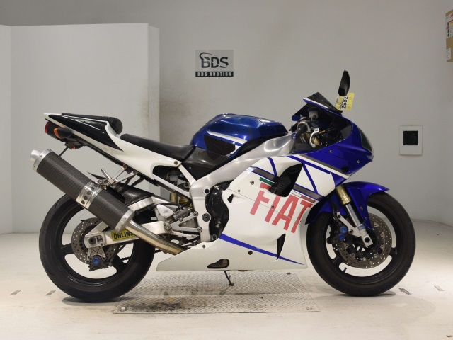 Yamaha YZF-R1