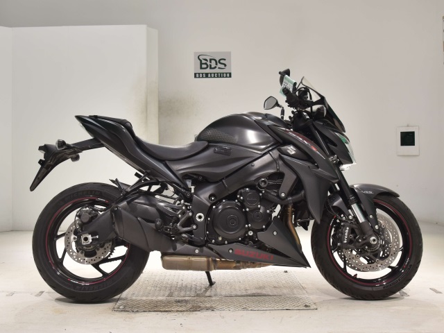 Suzuki GSX-S1000