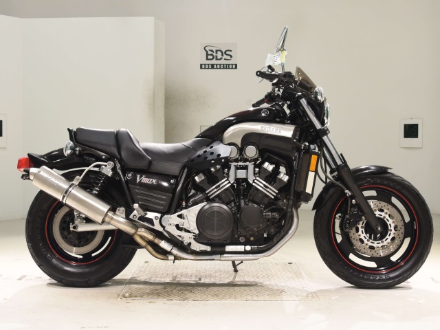 Yamaha V-MAX1200