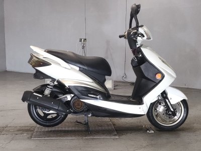 Yamaha CYGNUS125X