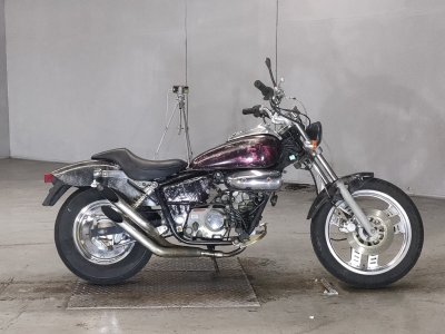 Honda MAGNA50