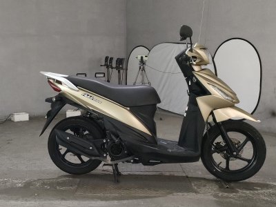 Suzuki ADDRESS V110