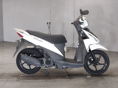 Suzuki ADDRESS V110