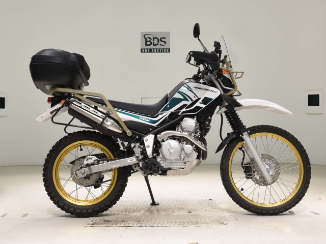 Yamaha SEROW XT250