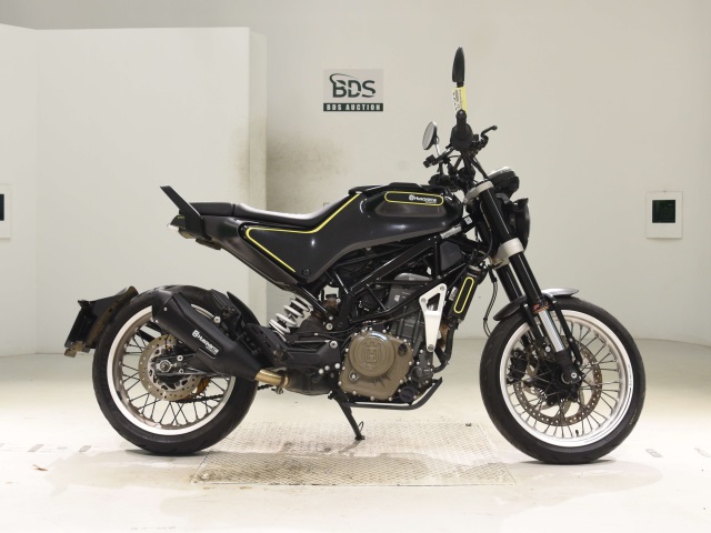 Husqvarna SVARTPILEN 401