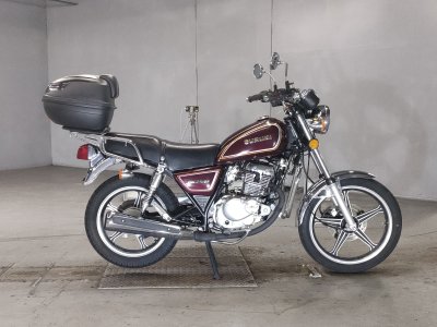 Suzuki GN125-2F