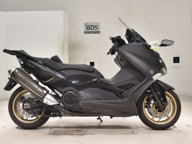 Yamaha T-MAX530A