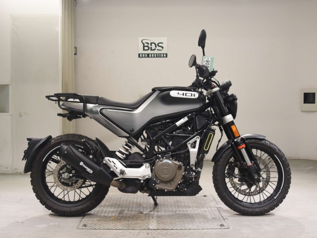 Husqvarna SVARTPILEN 401